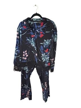 Miss Elaine Black Lounge Top with Blue and Red Floral Print